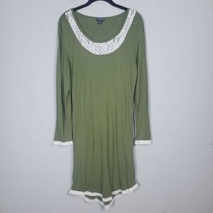 Aritzia Talula Womens Lace Midi Dress Green Large Long Sleeve Cottagecore Flowy